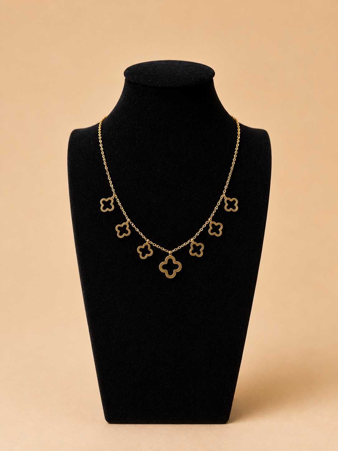 IMG_6703 Clover Fringe Chain Necklace - Image 1